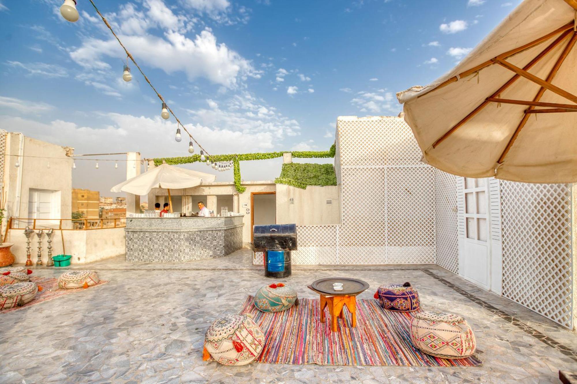 Villa Khufu Pyramids Hotel Kafrat al Jabal Exterior photo