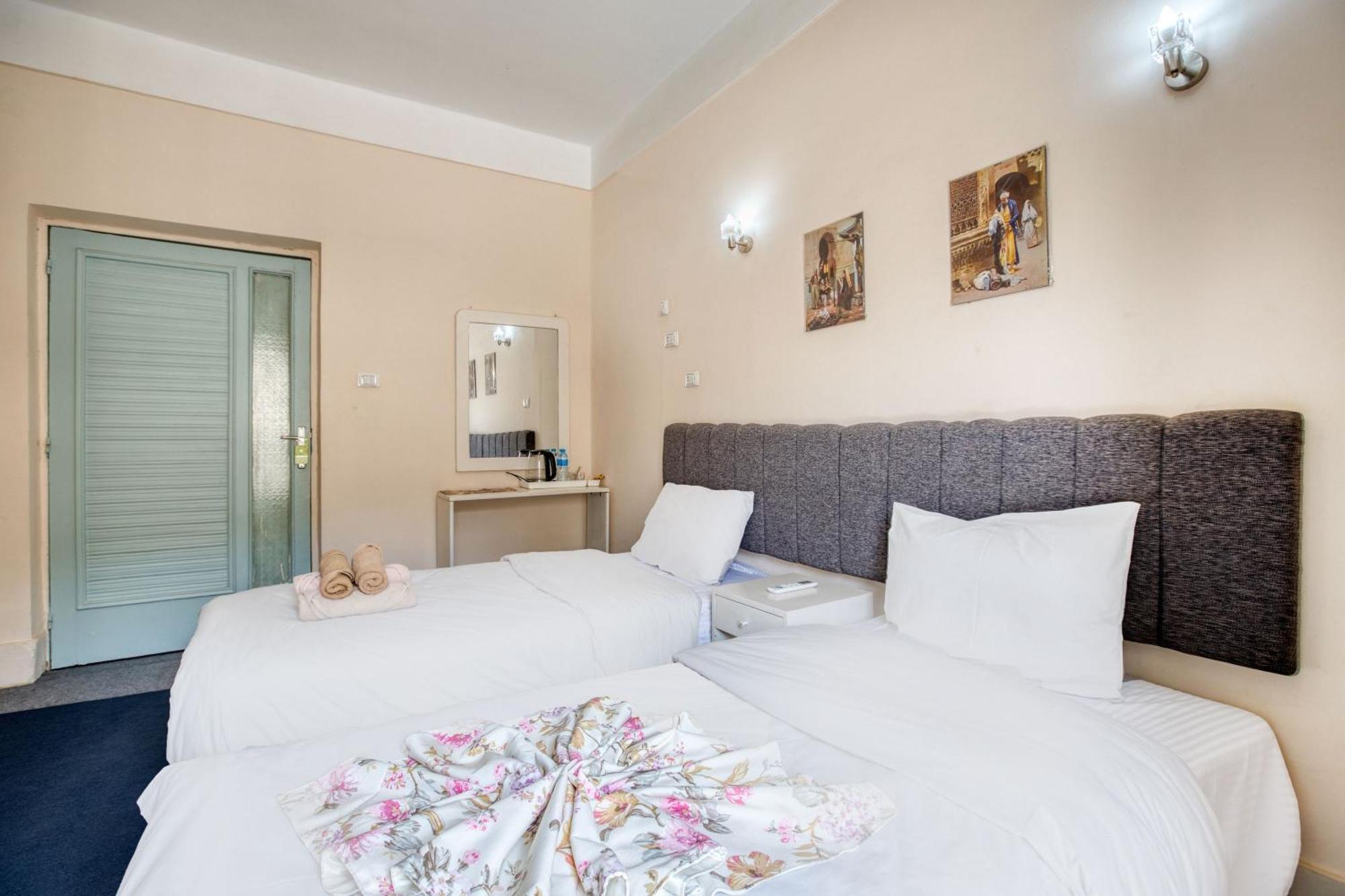 Villa Khufu Pyramids Hotel Kafrat al Jabal Room photo
